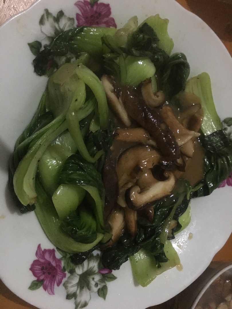 蚝油香菇上海青