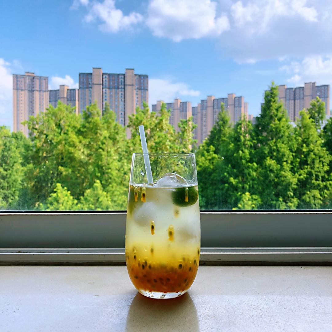 青柠/青桔百香果气泡水/夏日必备