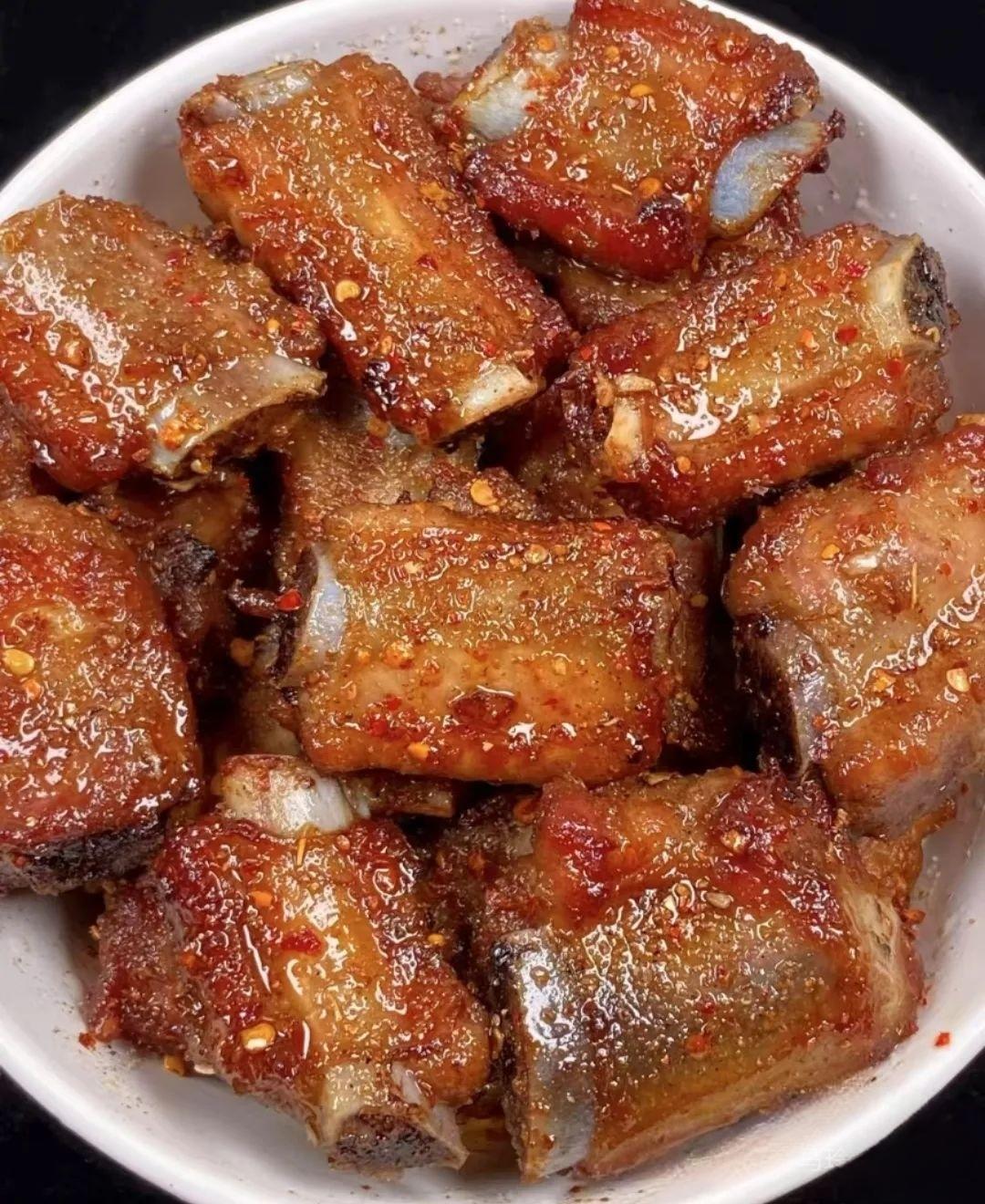 蒜香椒盐排骨