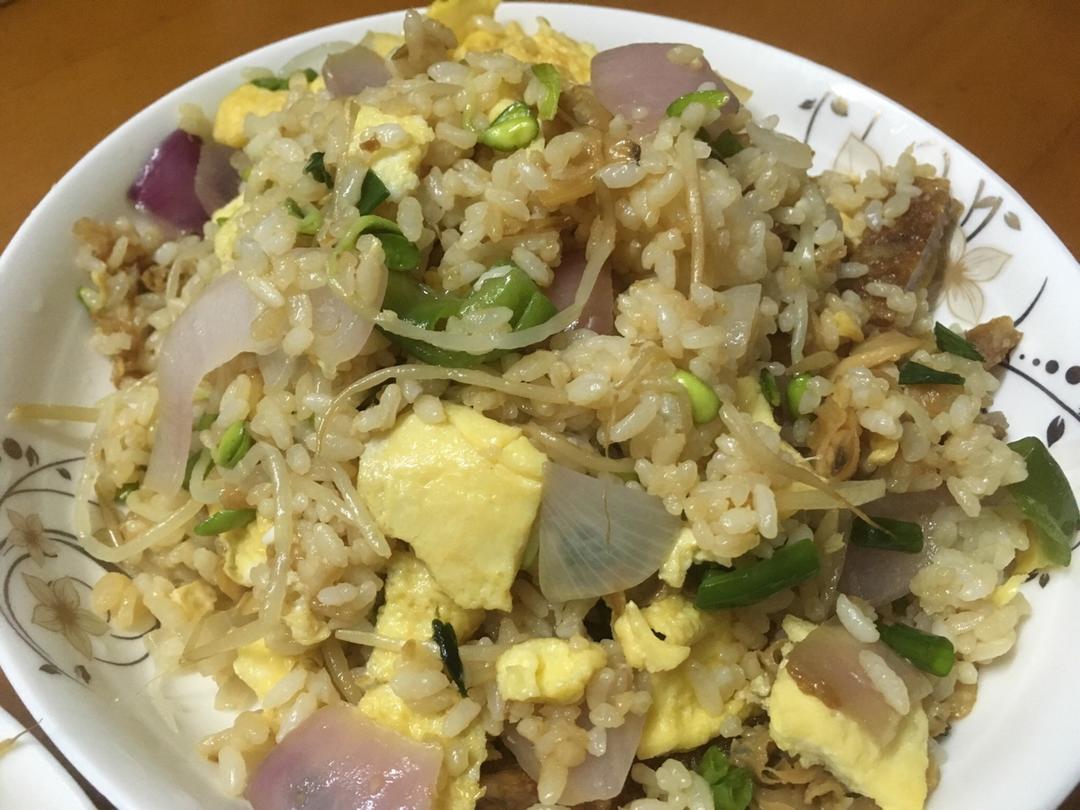 海鲜炒饭