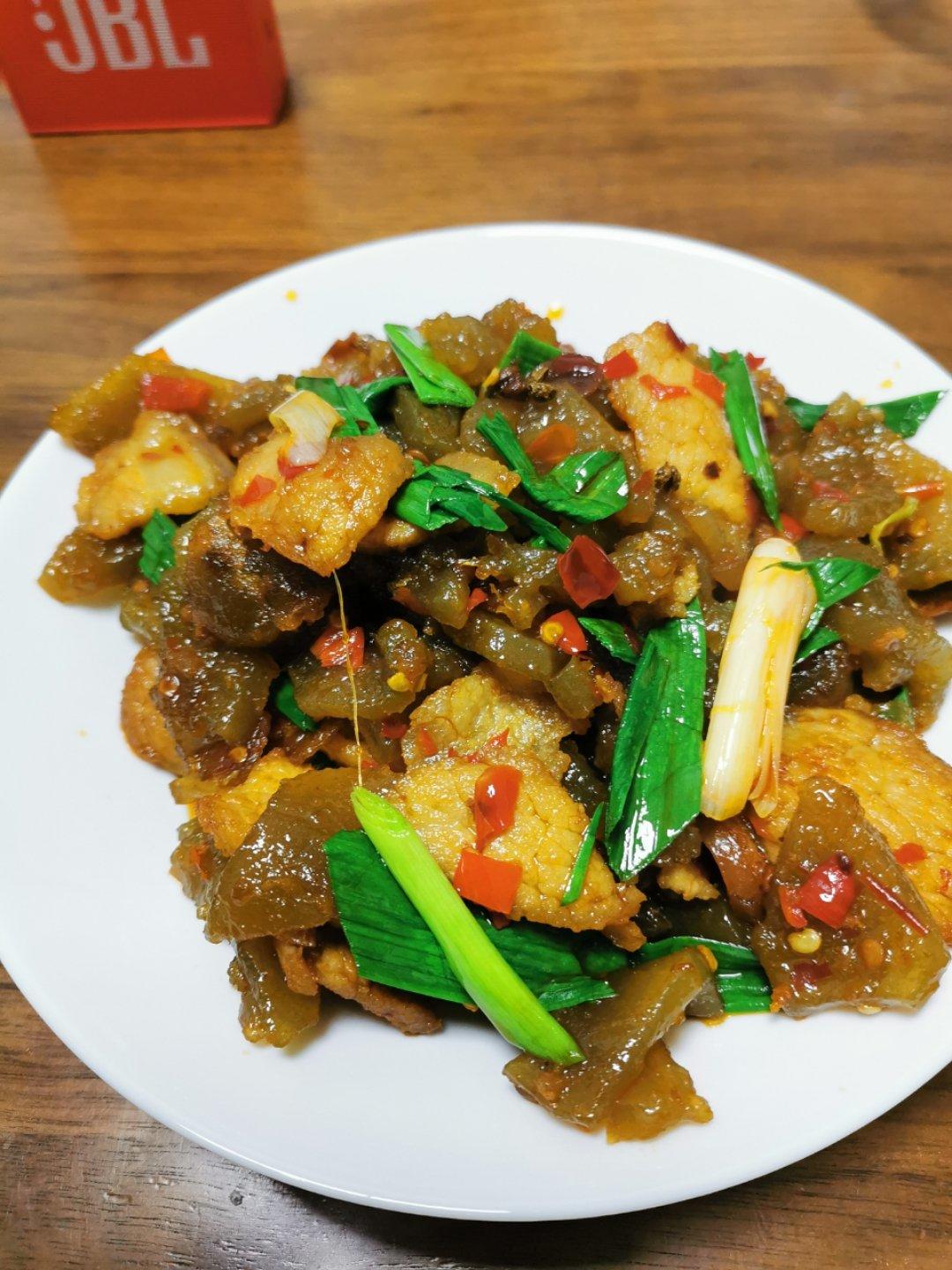熊熊熊熊熊310做的苕皮蒜苗回锅肉超下饭