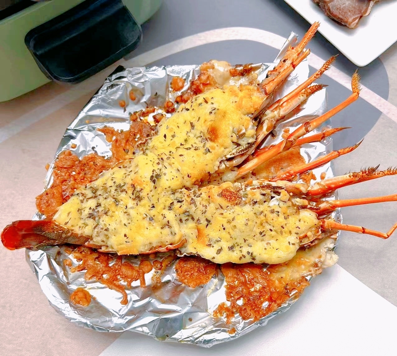厨艺小白也能做好的海鲜美味——芝士焗波士顿龙虾