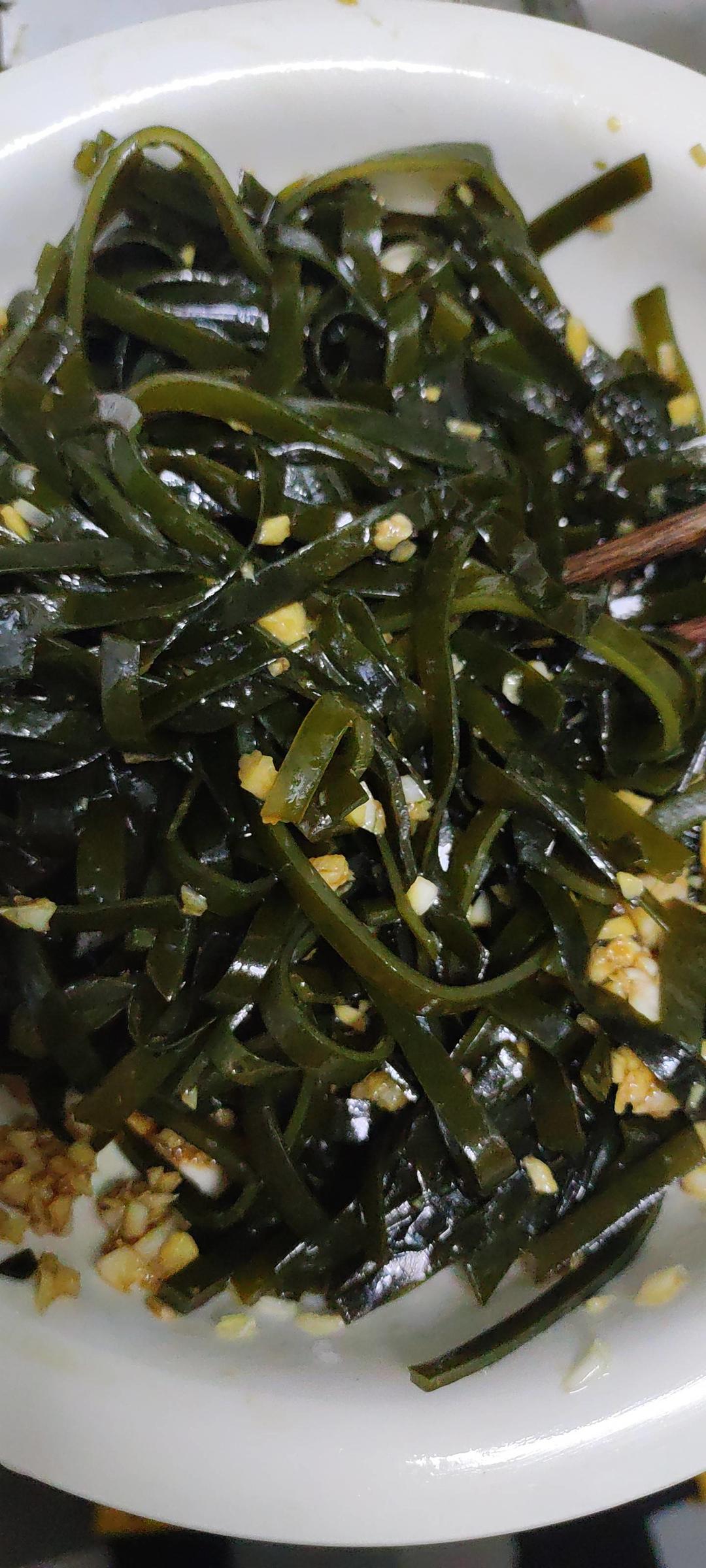 凉拌酸辣海带丝