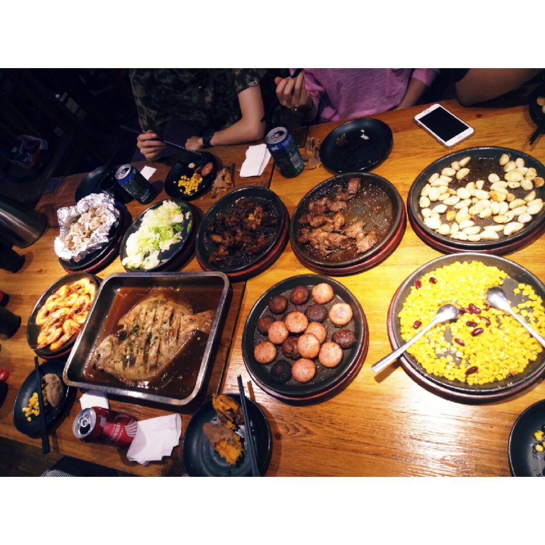 外食__走走停停。