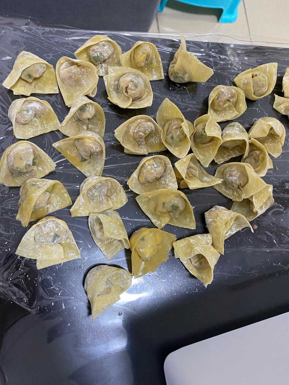 馄饨（两种包法）