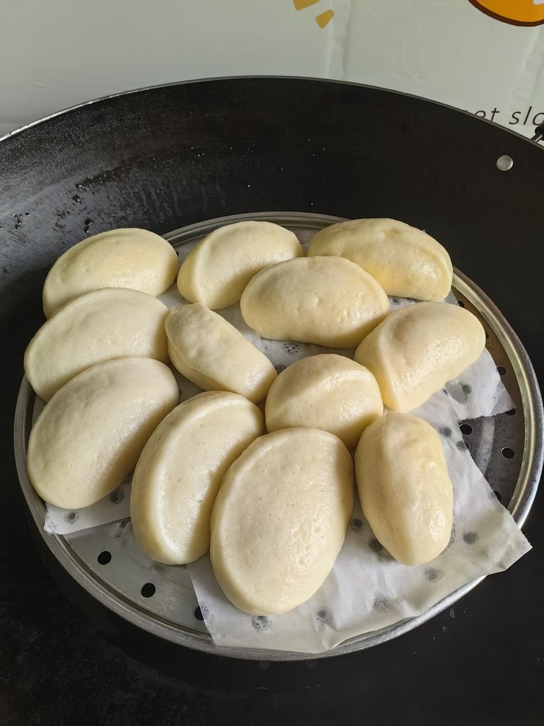 一发奶香小馒头，口感特别好！