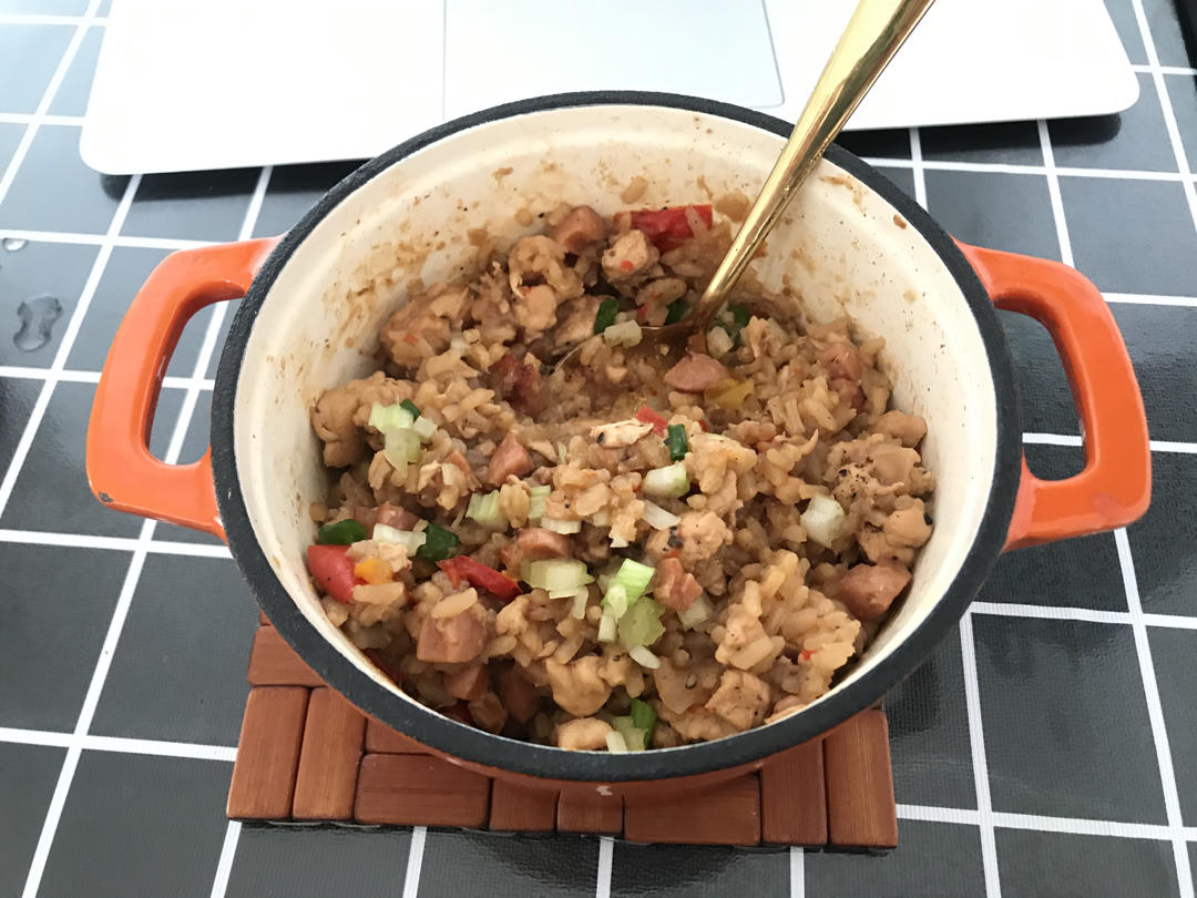 【健康三餐】香喷喷孜然鸡肉闷饭