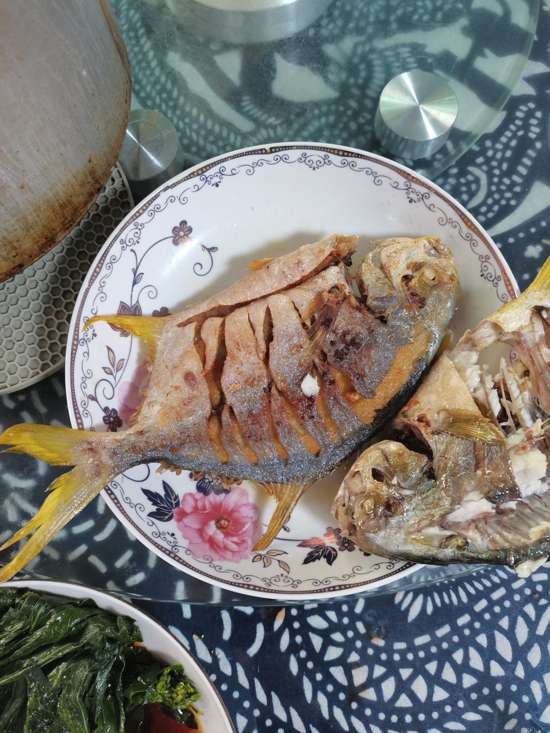 小朋友百吃不厌的香煎金鲳鱼