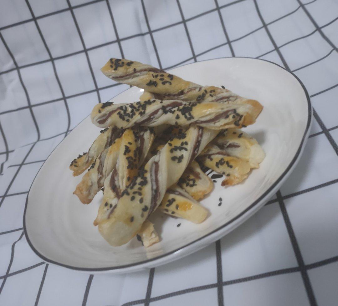 豆沙扭扭酥