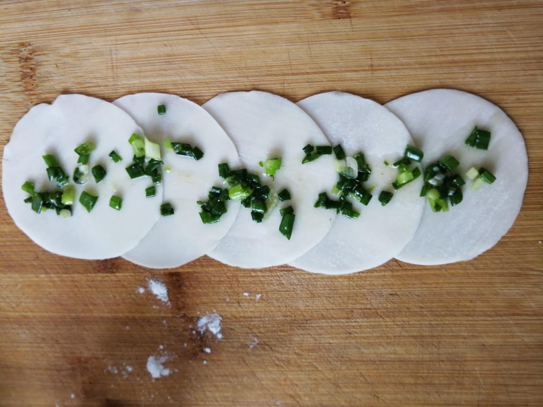 饺子皮葱油饼