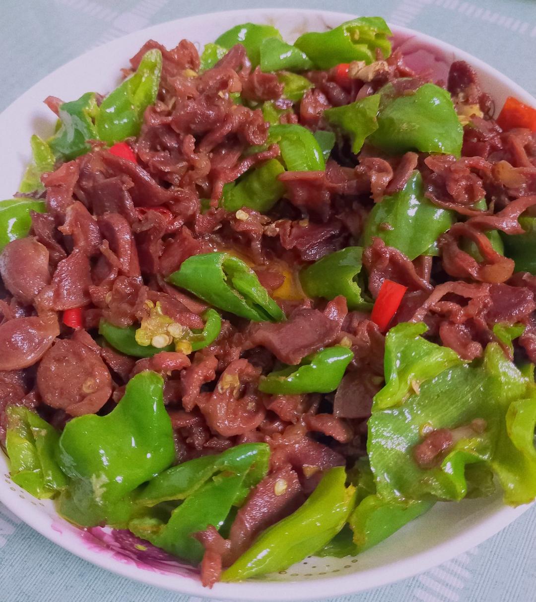 爆炒鸡胗