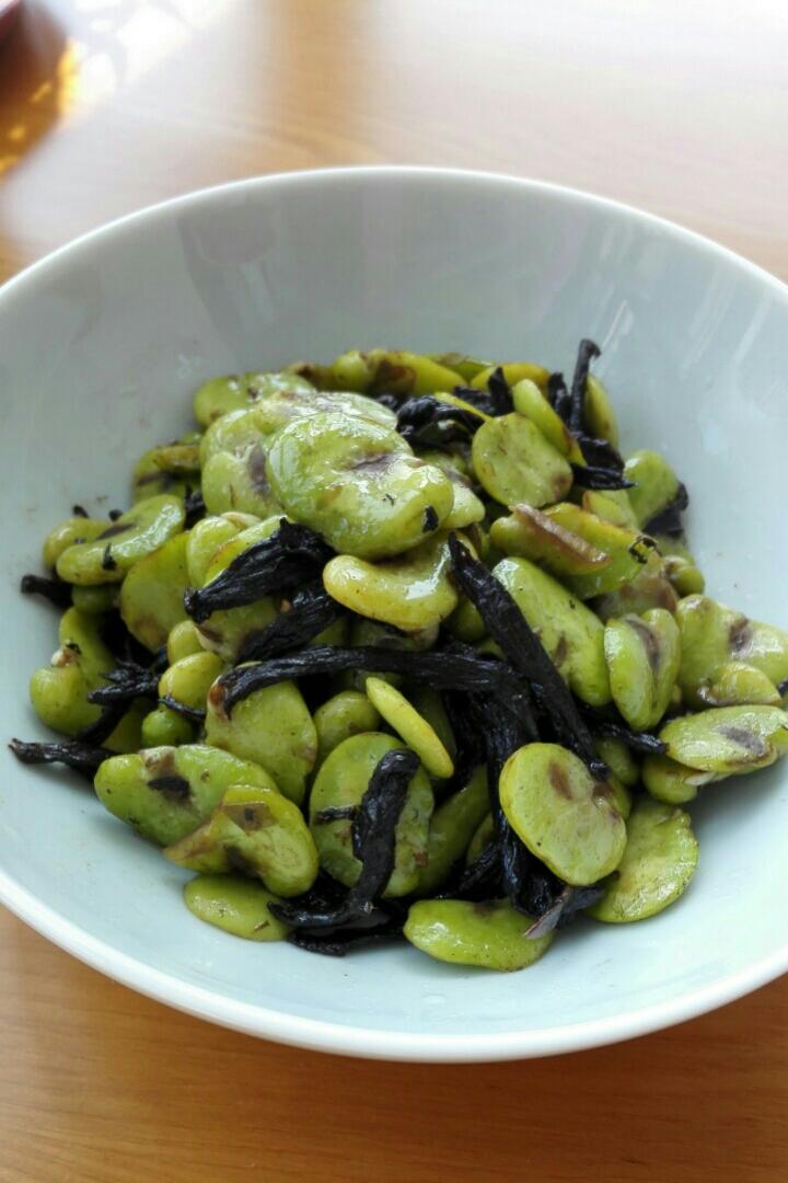 霉干菜烧蚕豆