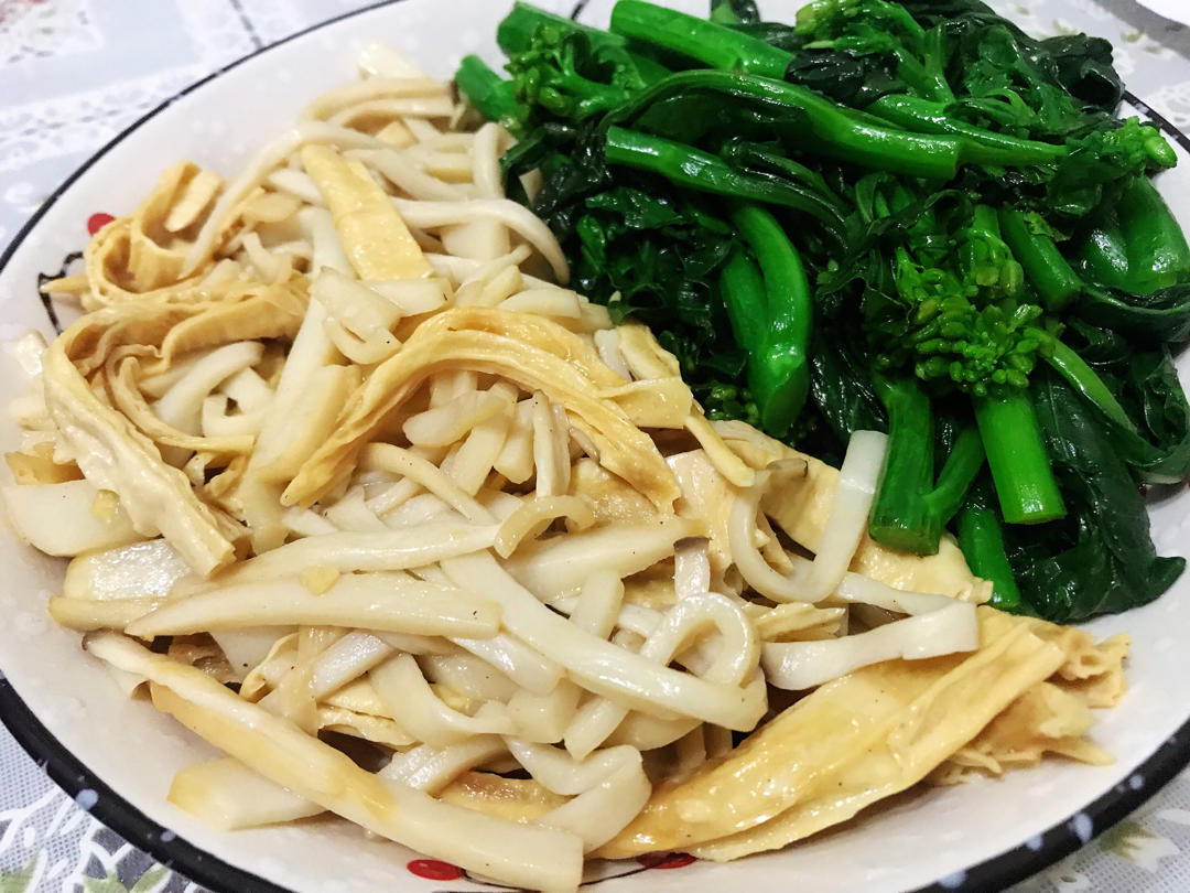 炆炒腐竹杏鲍菇