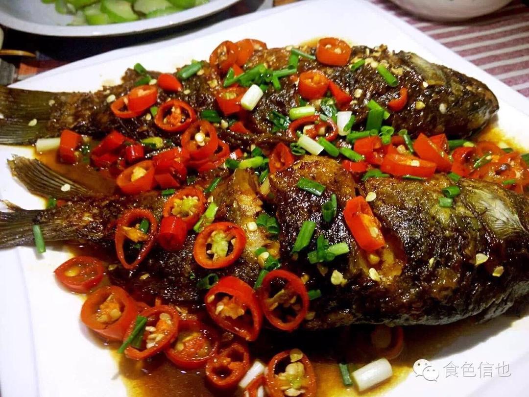 红烧鲫鱼
