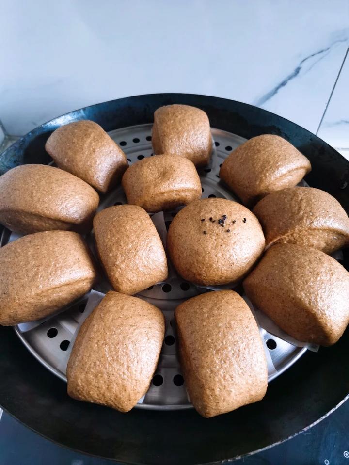 黑麦红糖馒头