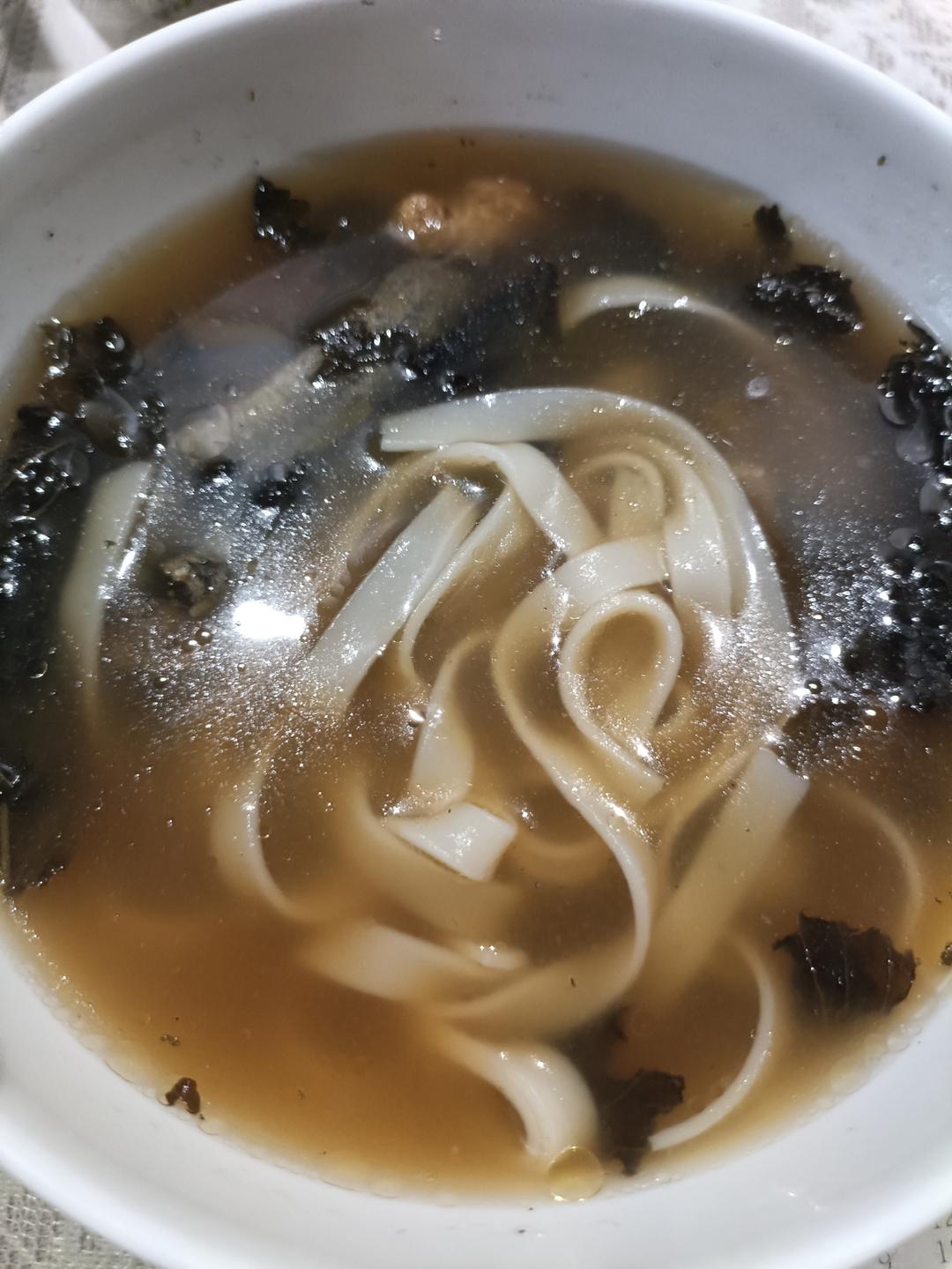 爸爸教我做的超简单泥鳅汤