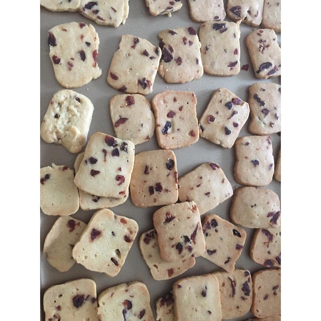 大份量的蔓越莓饼干