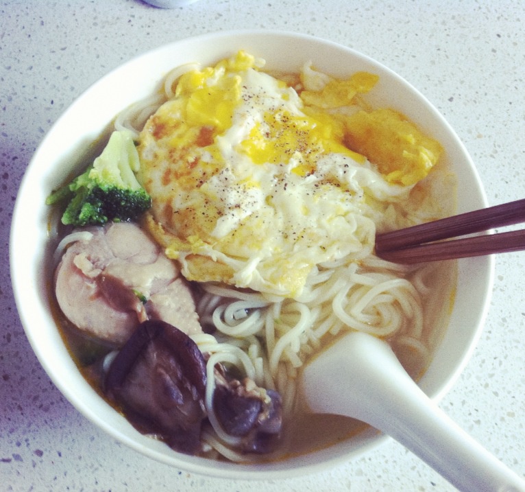 香菇鸡汤面