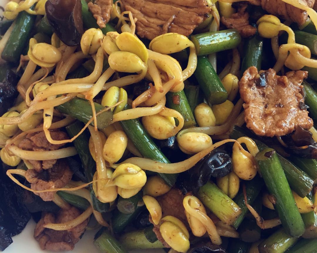 超级下饭的蒜苔炒豆芽