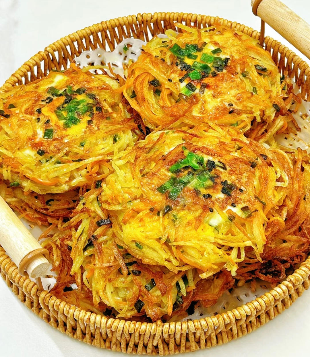 土豆丝鸡蛋饼（面食～早餐）