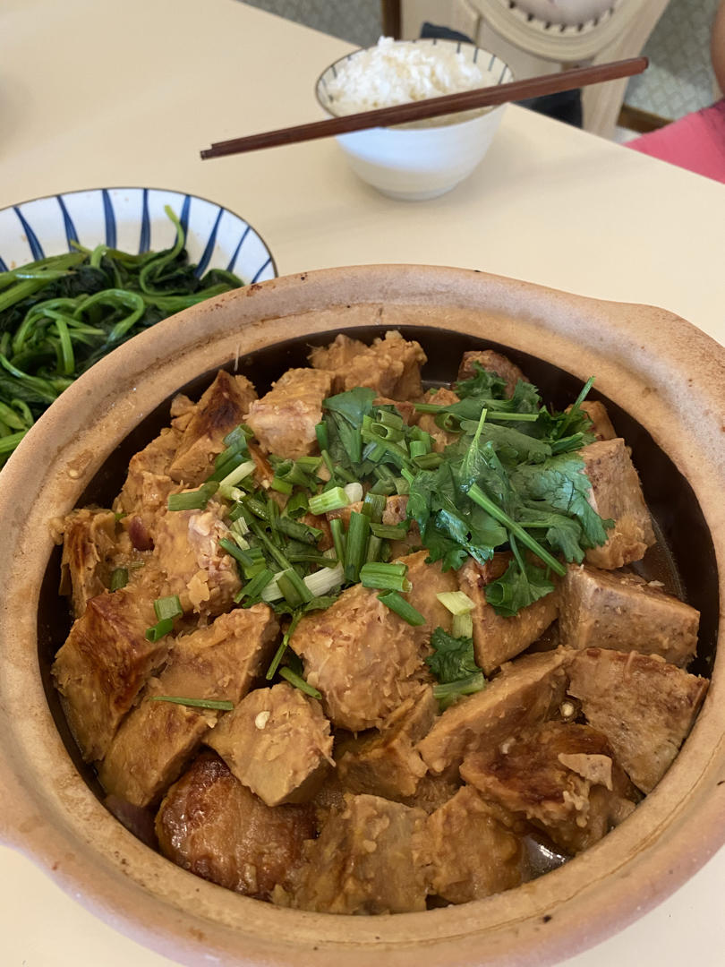 家常芋头煲