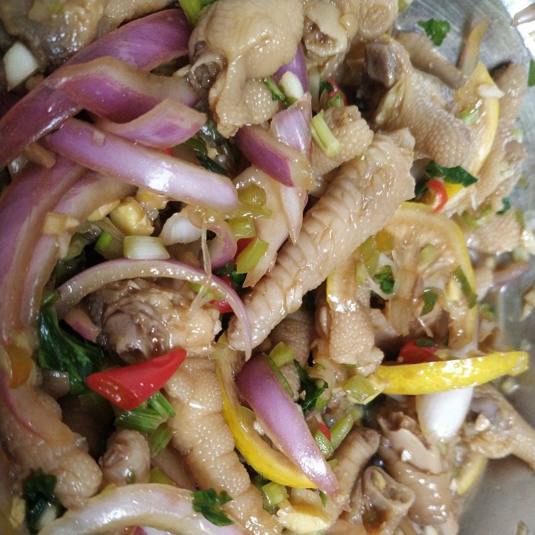 【柠檬酸辣鸡爪】自制超级无敌美味的网红鸡爪