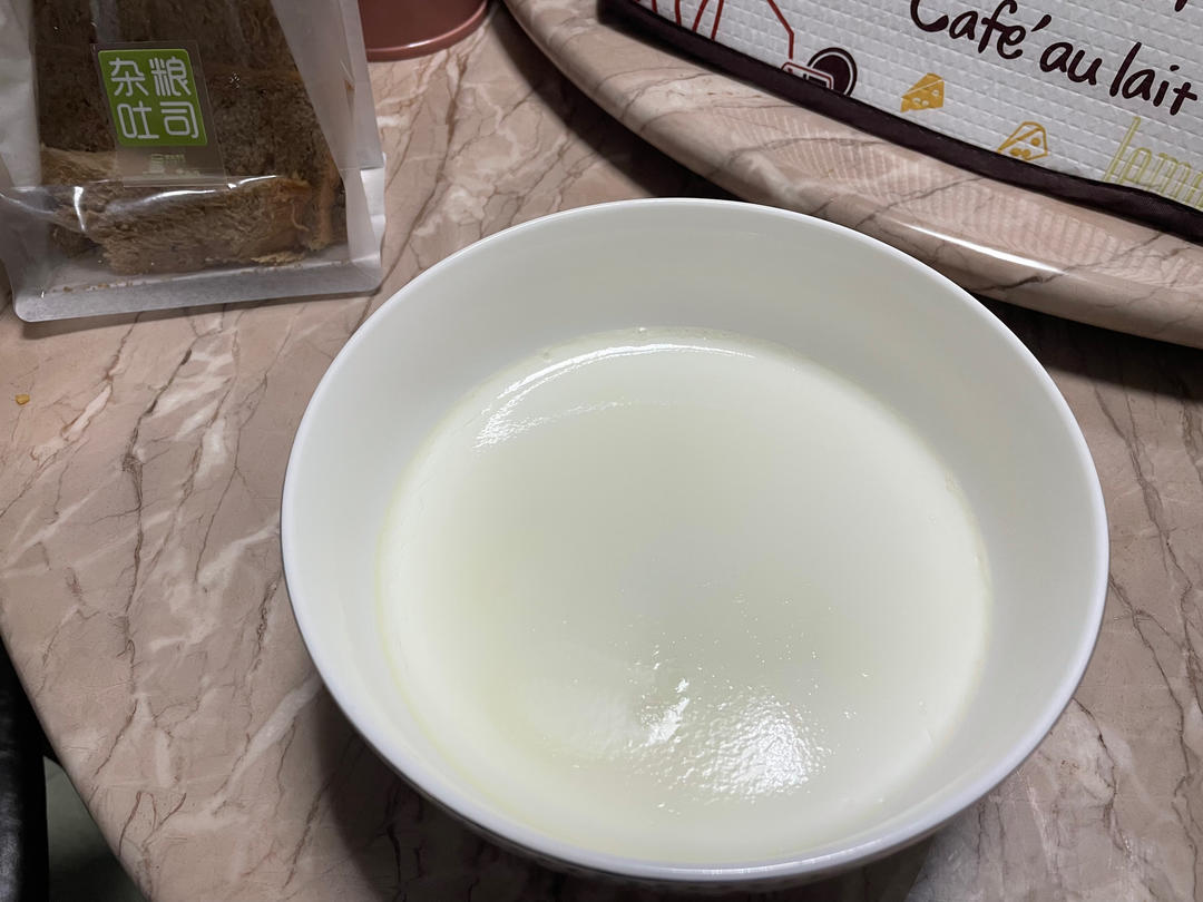 酸奶，自制酸奶，浓厚醇香