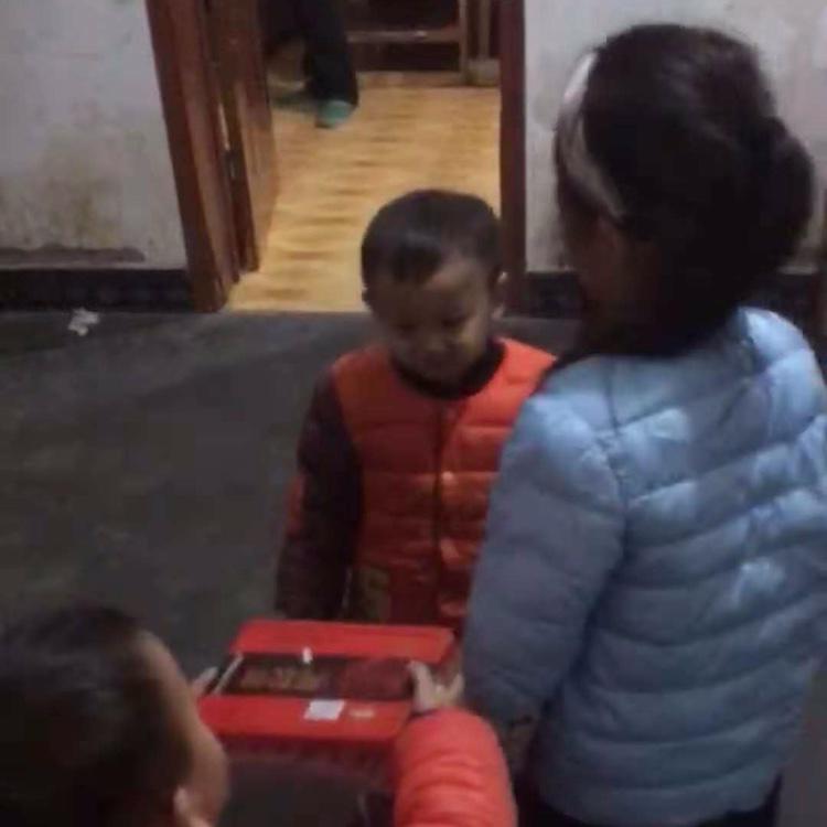 手机用户然妈妈