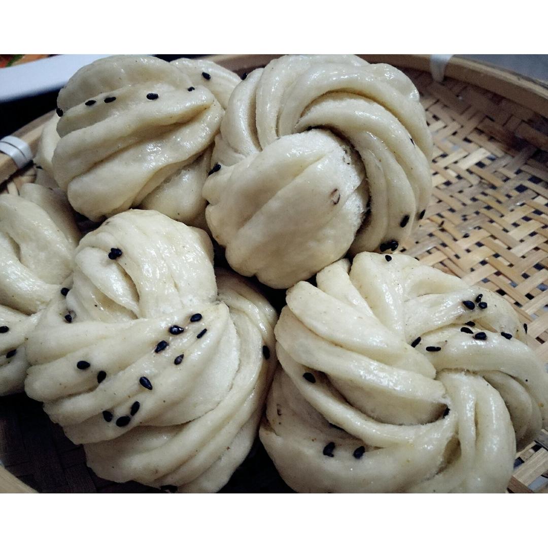 归朴坊翅膀做的芝麻油卷