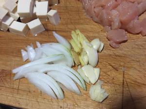 芽菜碎米鸡的做法 步骤3