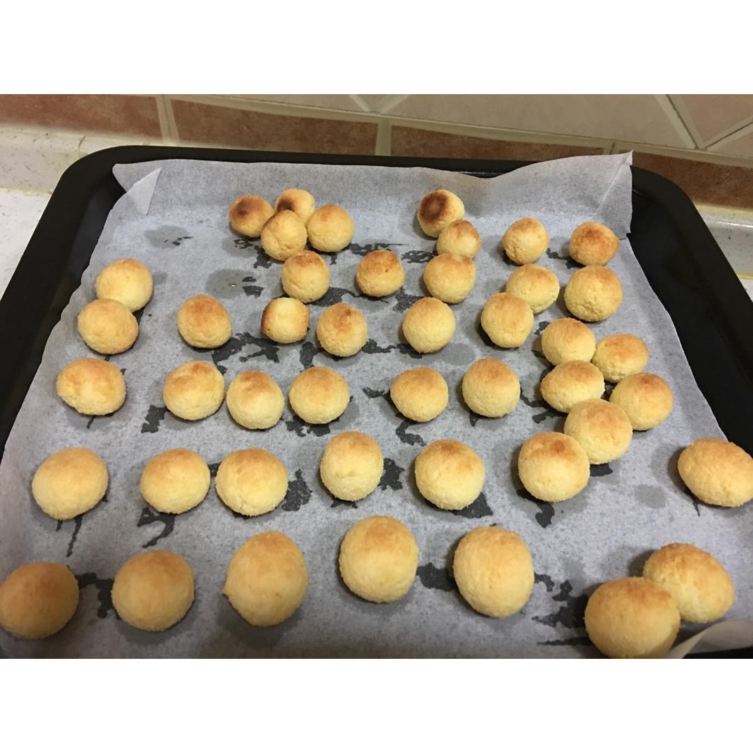 宝宝零食～椰蓉球