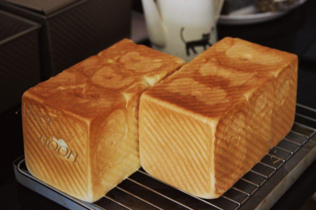 吐司，奶香手撕面包，超级香浓