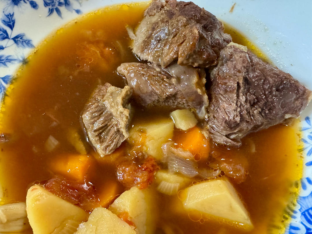 番茄土豆炖牛腩