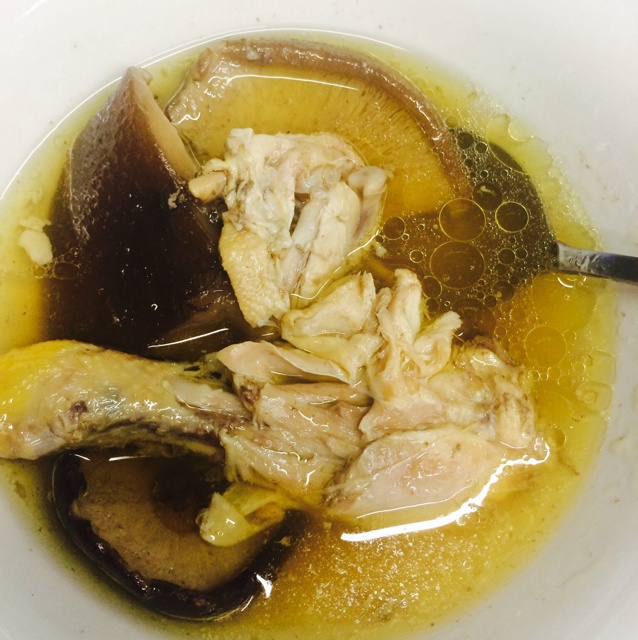 懒癌晚期炖鸡汤