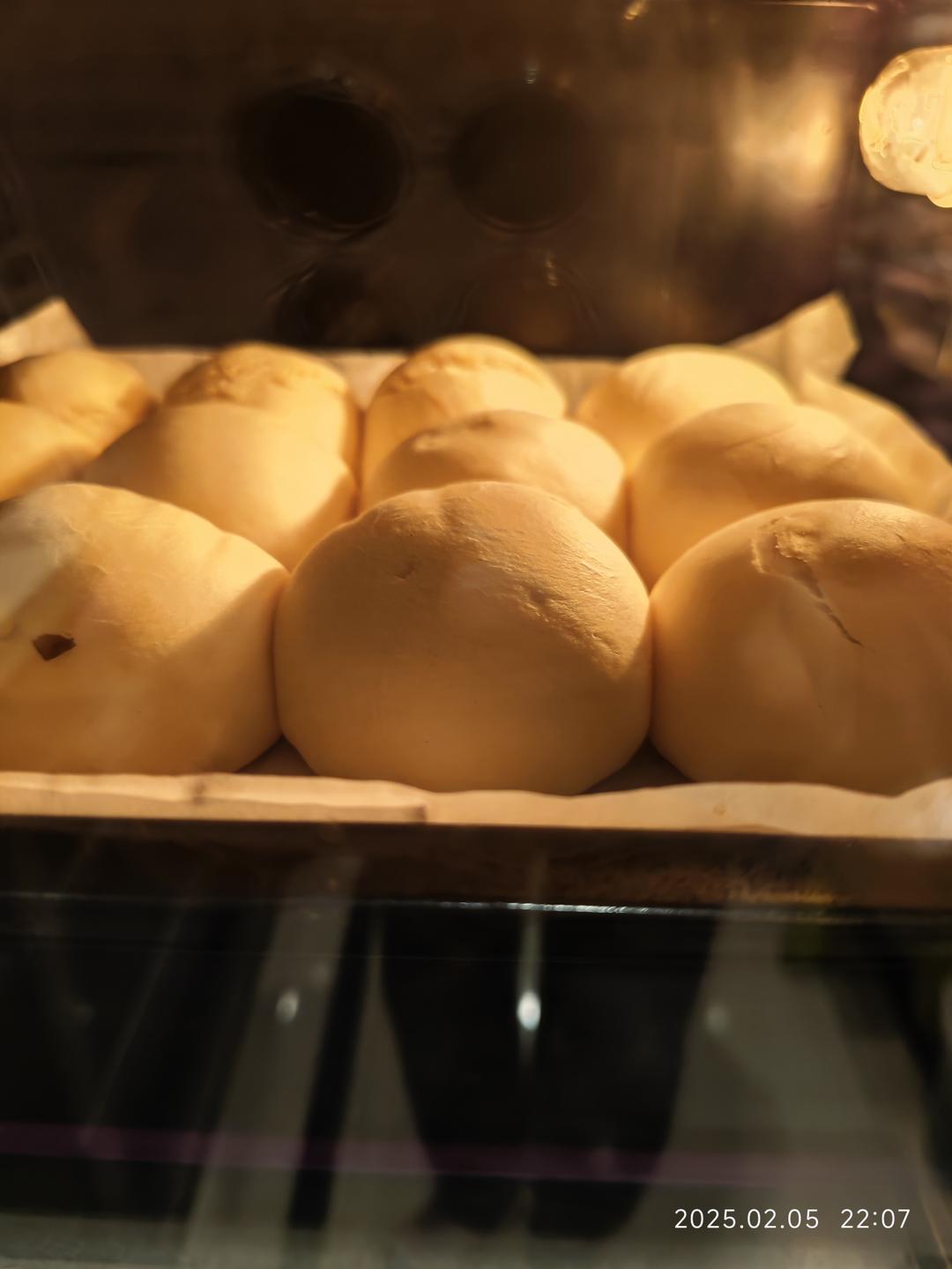 如云朵般☁️ 软白淡奶油餐包｜消耗淡奶油