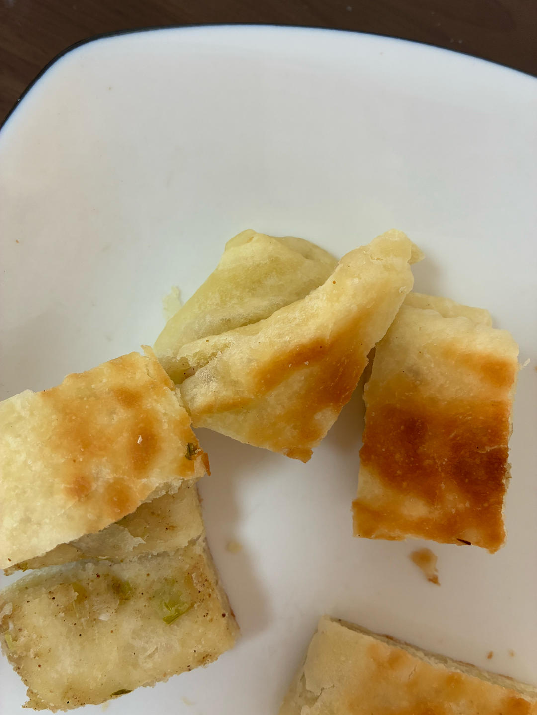 葱花油酥发面饼的做法