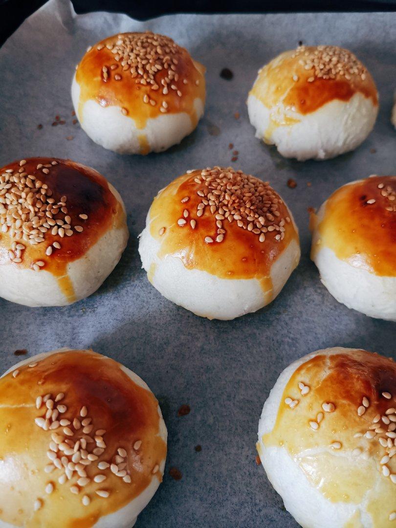 中式酥皮蛋黄酥