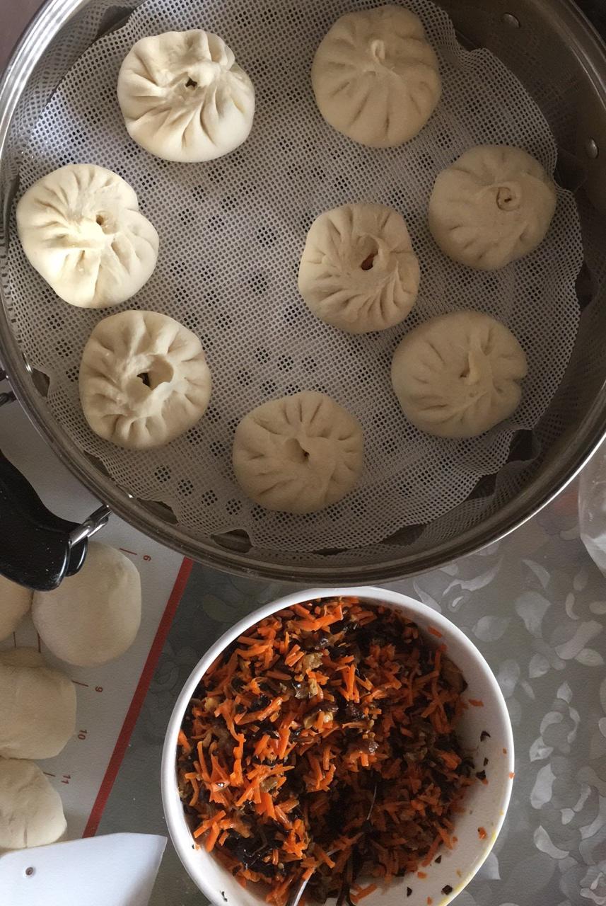 胡萝卜木耳鸡蛋素包子