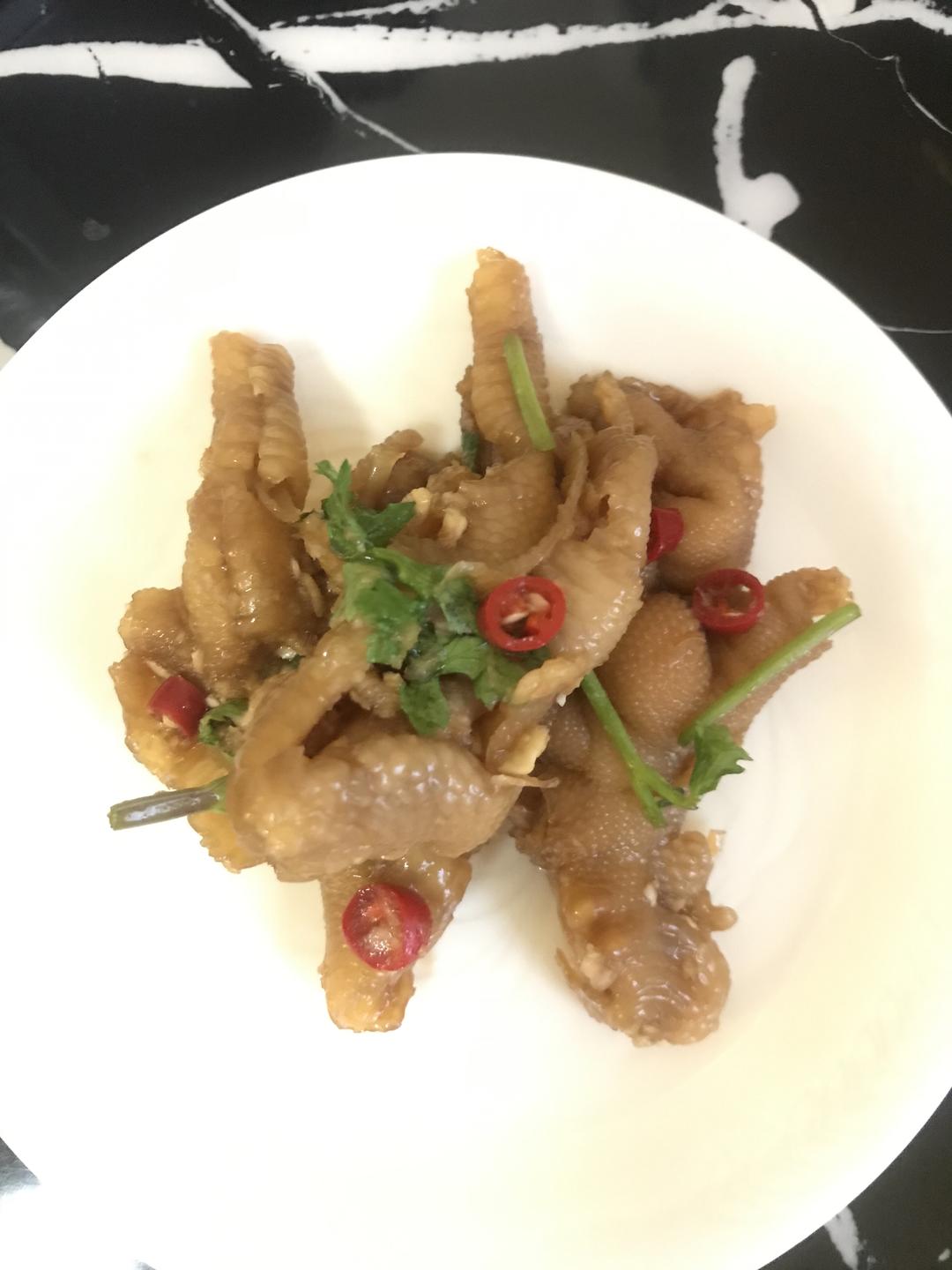 酸辣无骨凤爪（下酒菜必备）