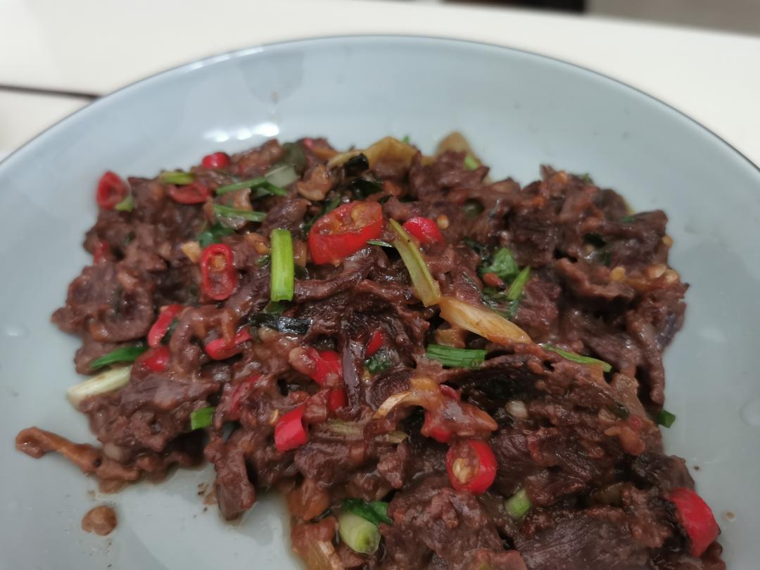 🥙香辣鲜嫩的泡椒牛肉，真的太好吃了，晚上多干了两碗饭🍚🍚，酸酸辣辣开胃的下饭菜