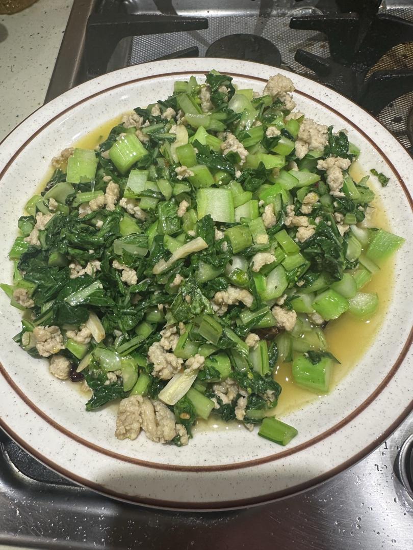 肉沫炒芥兰