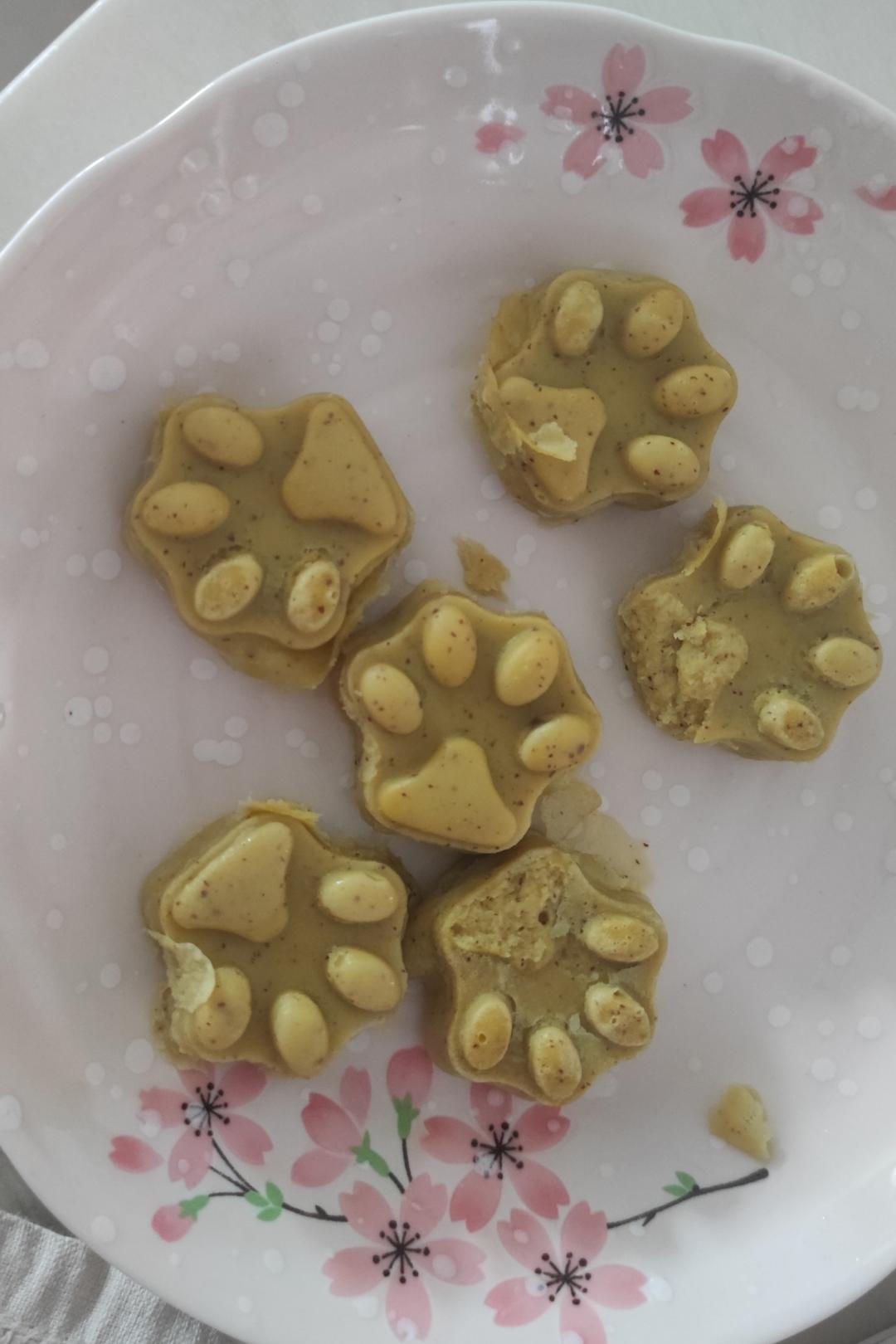 宝宝辅食:苹果红枣蒸糕