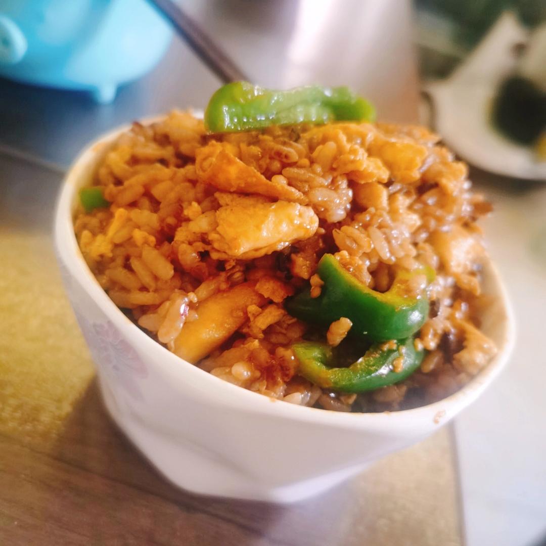 好吃到舔碗底青椒鸡蛋烩饭❗️剩米饭新吃法‼️