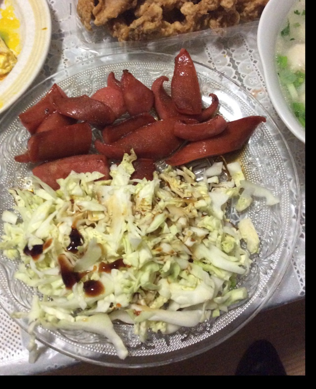 葱炒红肠