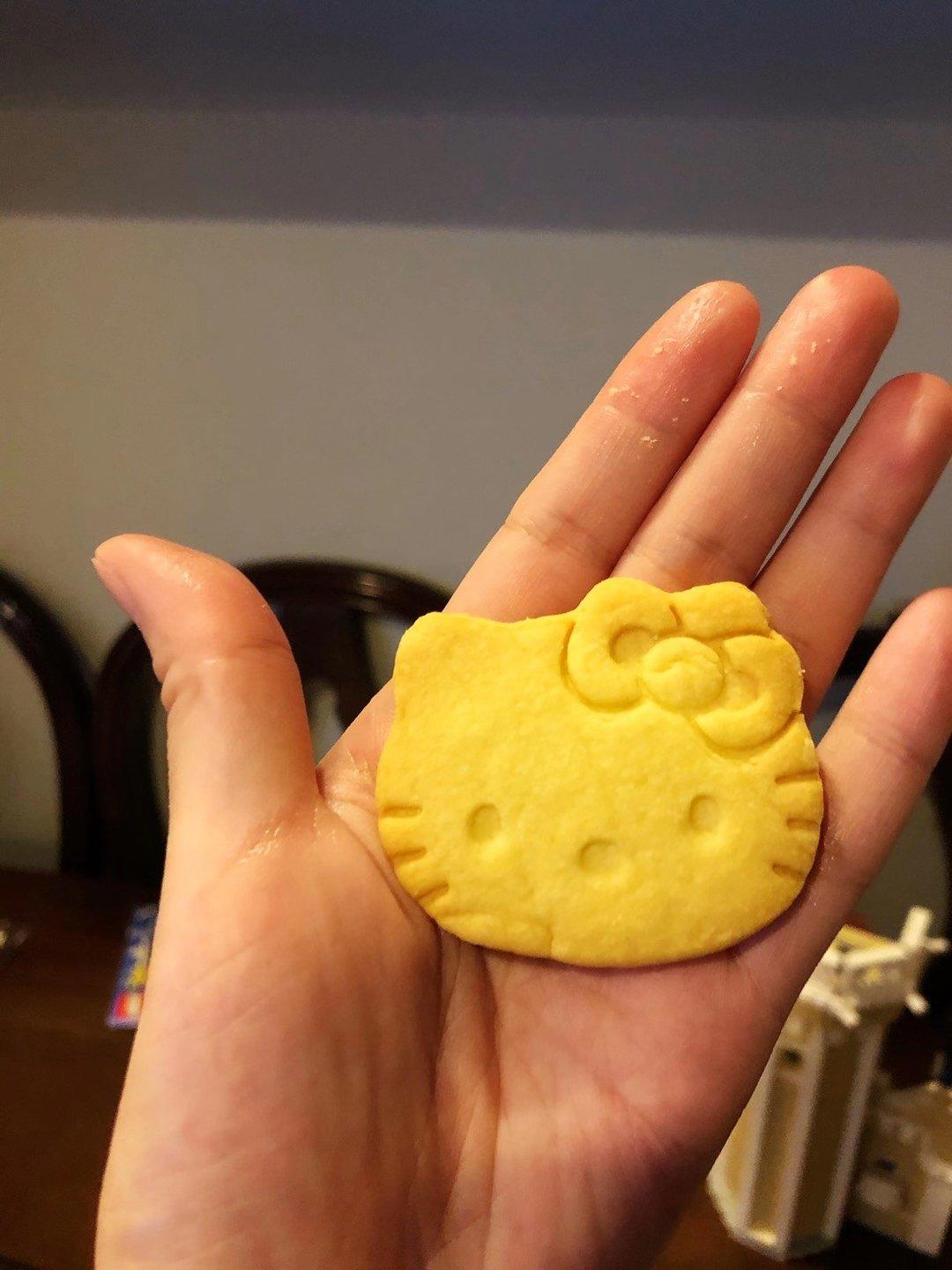 爱不释手的卡通姆明黄油饼干