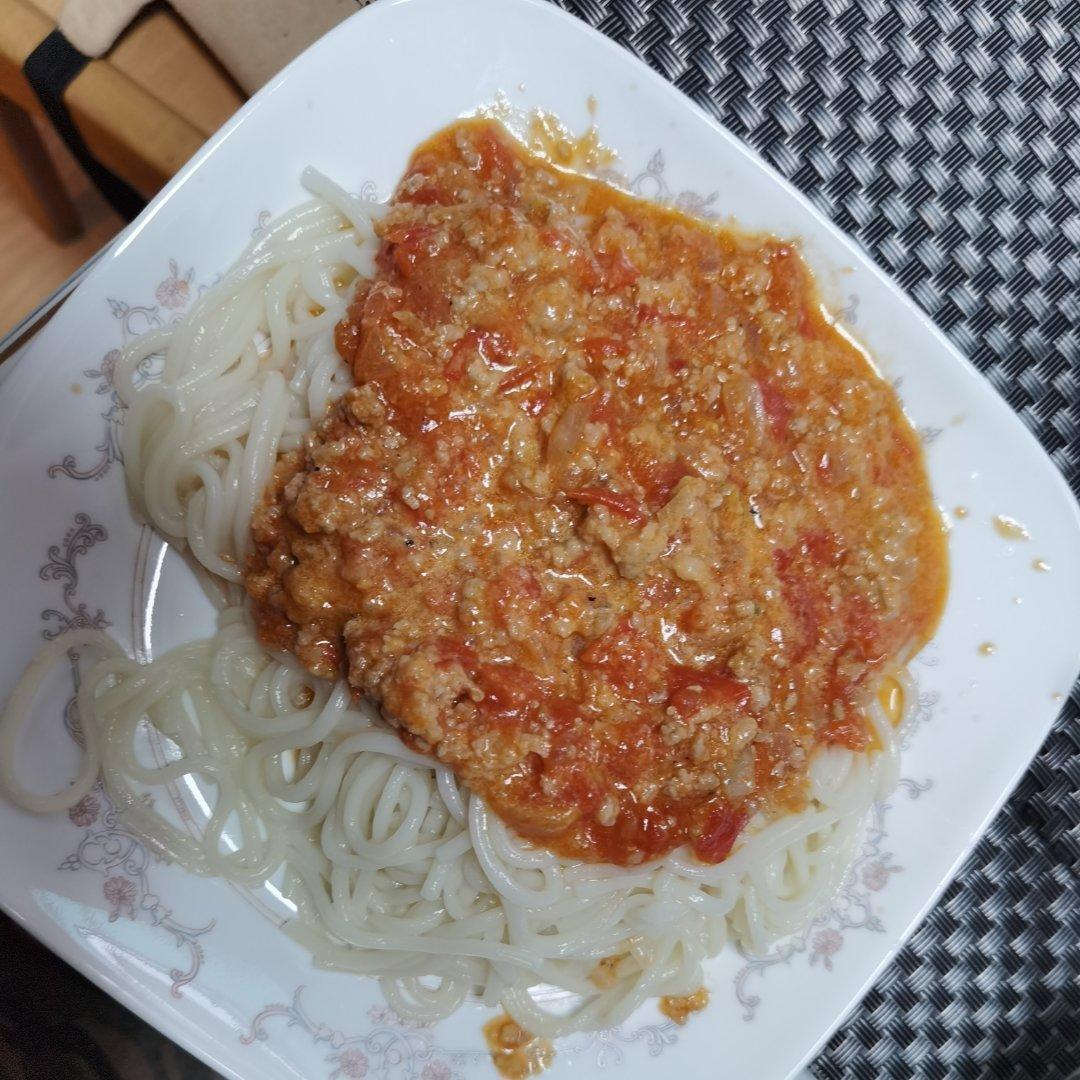 番茄肉酱意面