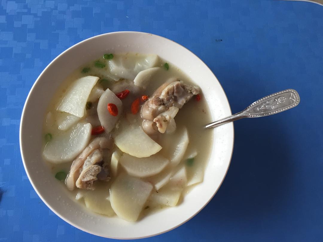 月子餐 猪蹄汤的做法