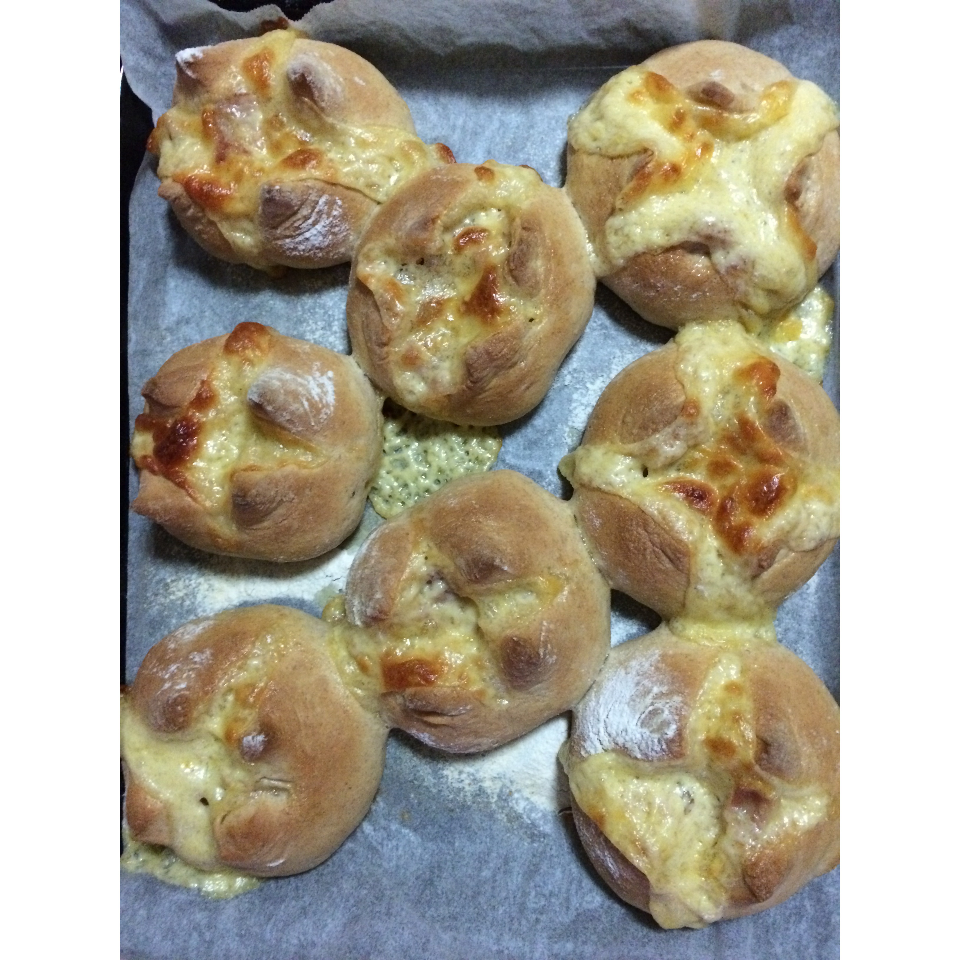 全麦芝士熔岩面包