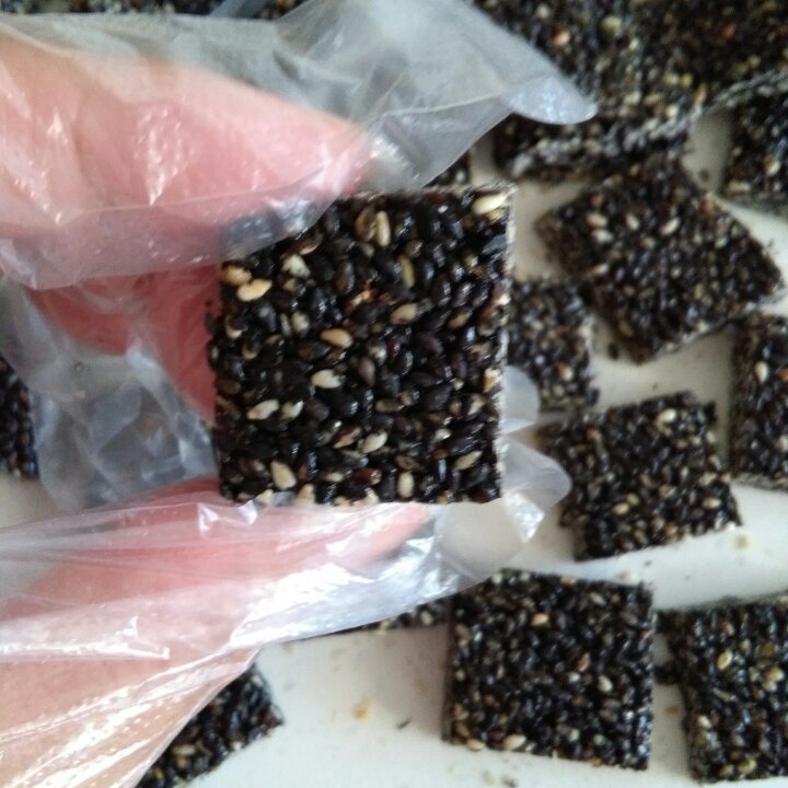 黑芝麻糖