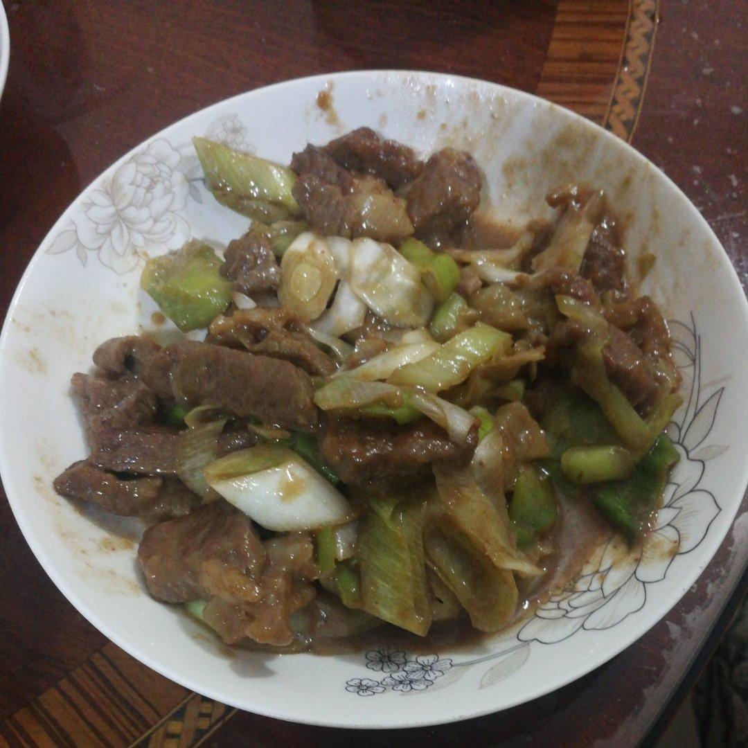 葱爆羊(牛)肉